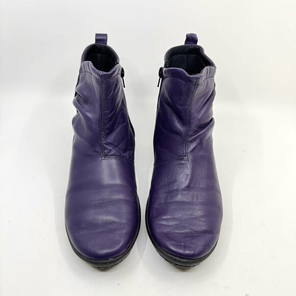 SOLE TERRA 'Lark Boot 2' Eggplant Purple Leather Ankle Boots - Picture 4 of 10